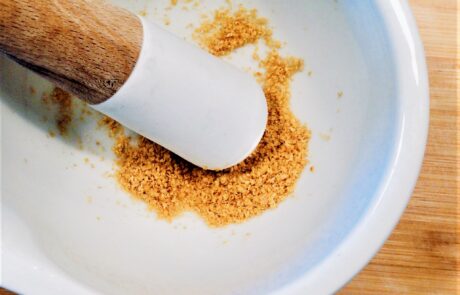 grinding mustard seeds